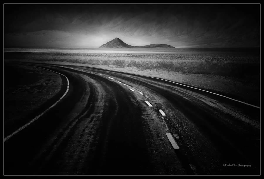 Black and White Landscape Photography by Huibo Hou