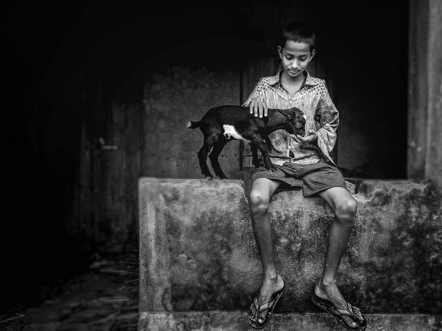 Heartfelt Childhood Photography by Pradiptamoy Paul