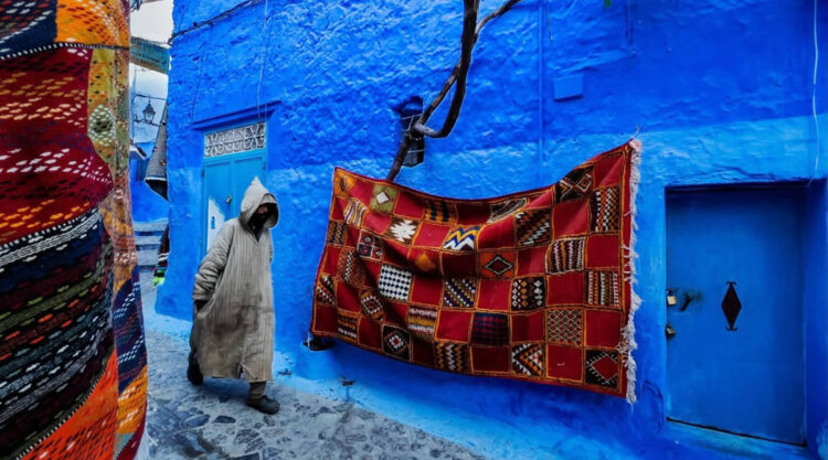 Street Phtography by Turkish Photographer Nese Ari