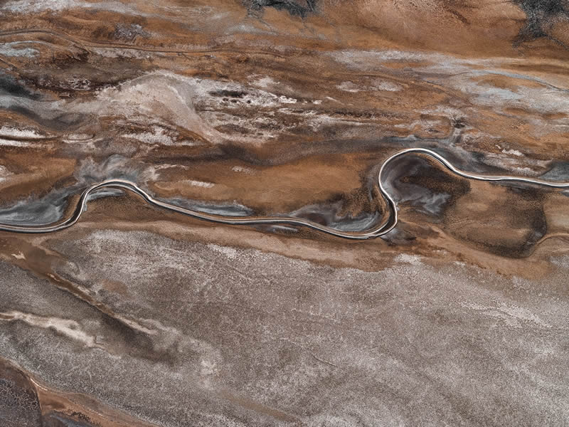 Aerial Landscape Photos of Death Valley by Tom Hegen