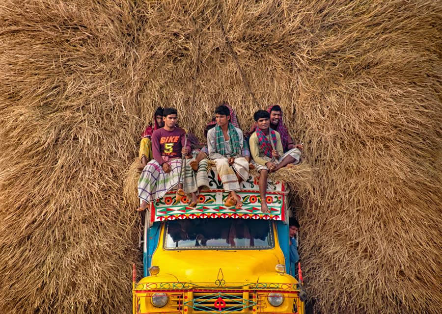 Essence of Daily Life in Bangladesh Photography by Abdul Momin