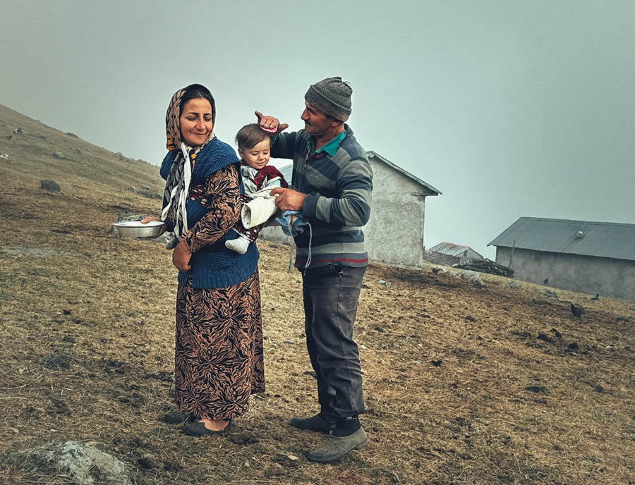 Daily Life Moments Photography in Iran By Hojjat Hamidi