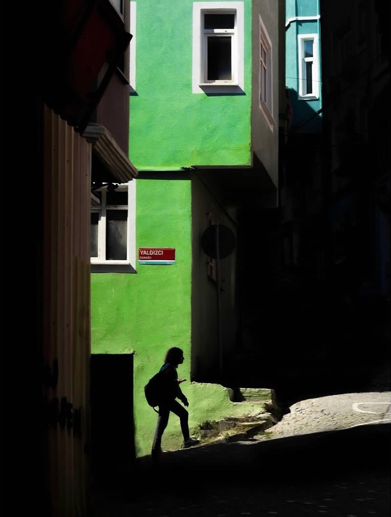 Taiwan Vibrant Colors and Shadows of Street Photography by Bi-jiun Chen