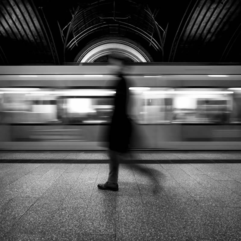 Hamburg Street and Architecture Photography by Thorben Ecke