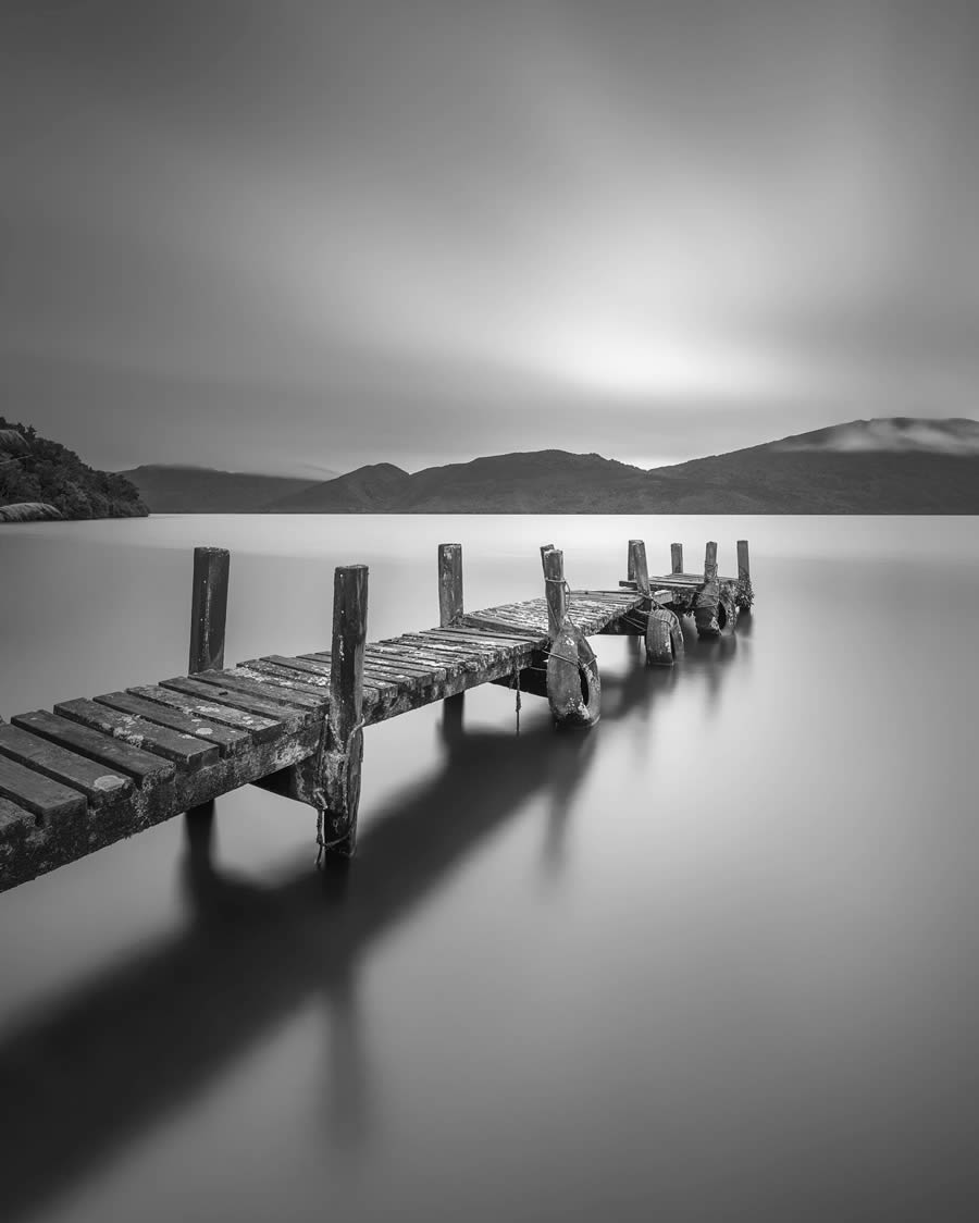 Long Exposure Black and White Landscape Photography by Jana Luo