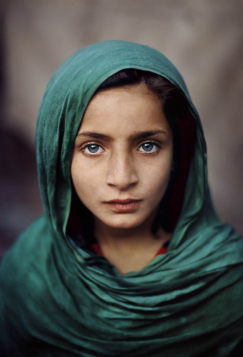 Iconic Photos by the Master Photographer Steve McCurry