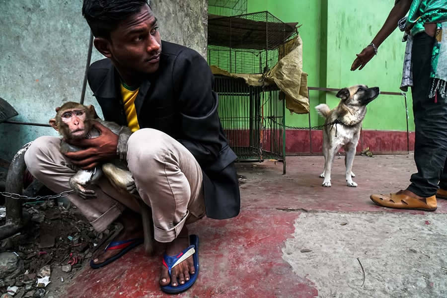 Bangladesh Street Photography by Md Enamul Kabir