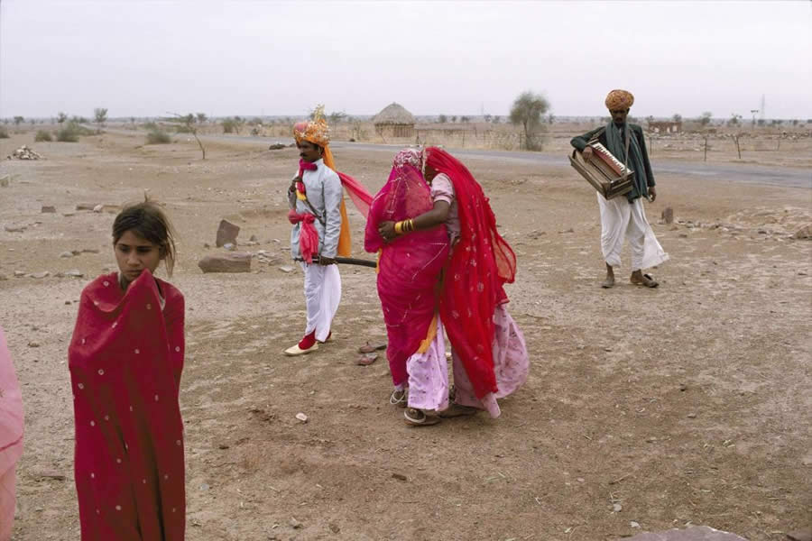 The Indian Master of Color and Street Photography Raghubir Singh