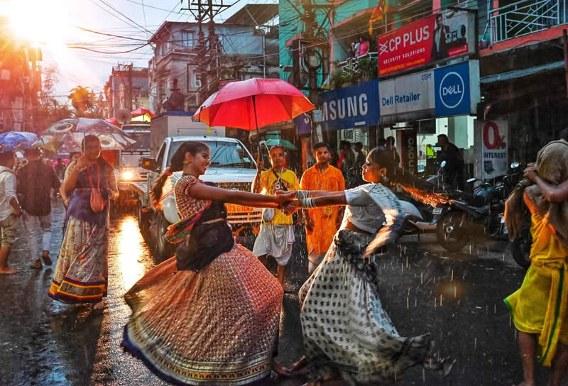 Daily Life through Street and Travel Photography by Arindam Chanda