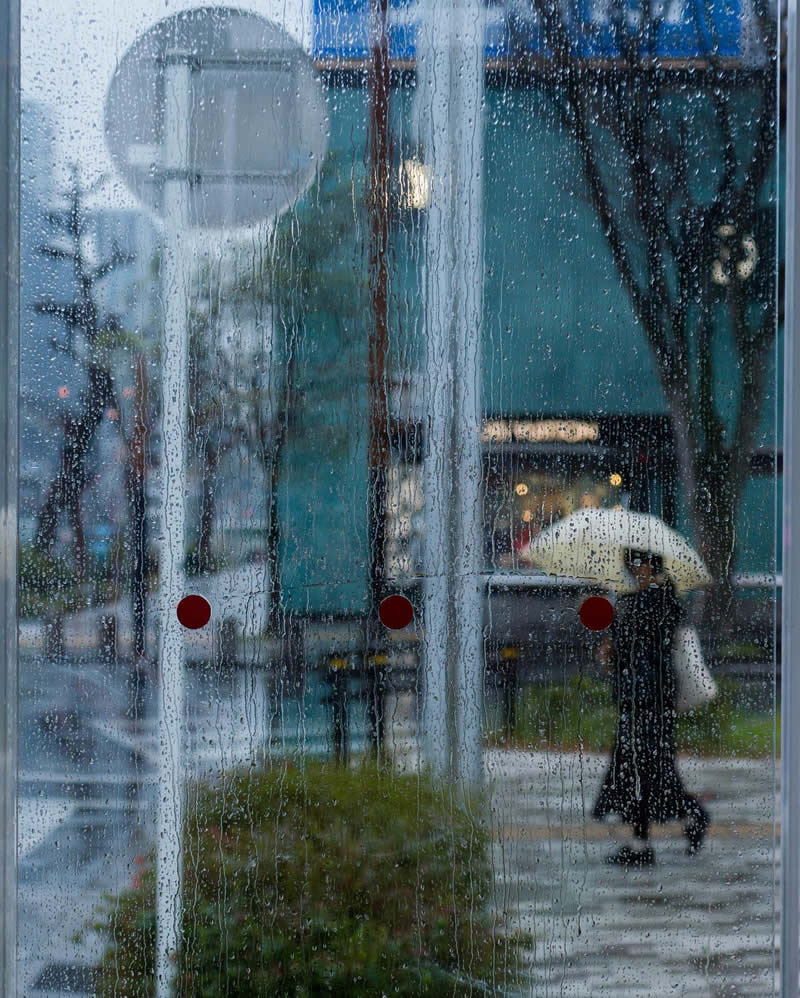 Tokyo Rainy Days Street Photography by I Dauyu