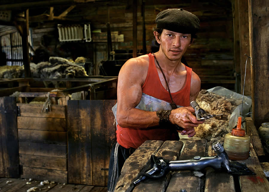 The Rural Life of Argentina's Vast Southern Farms by Luis Alberto Franke