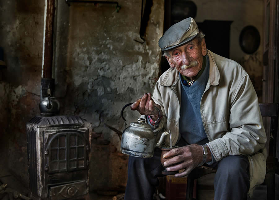 The Rural Life of Argentina's Vast Southern Farms by Luis Alberto Franke