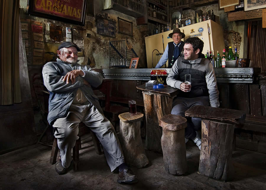 The Rural Life of Argentina's Vast Southern Farms by Luis Alberto Franke