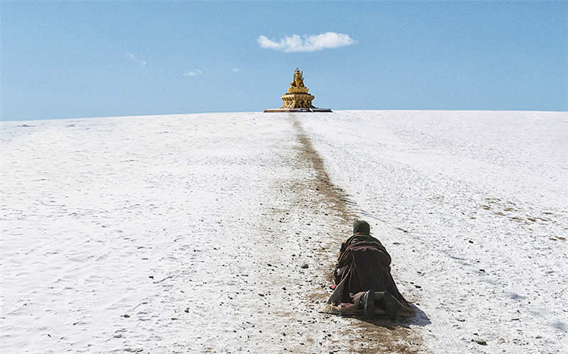 Sacred Beauty of Tibet and the Grand Buddha Festival at Langmu Temple by Hu Guoqing