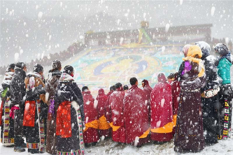 Sacred Beauty of Tibet and the Grand Buddha Festival at Langmu Temple by Hu Guoqing