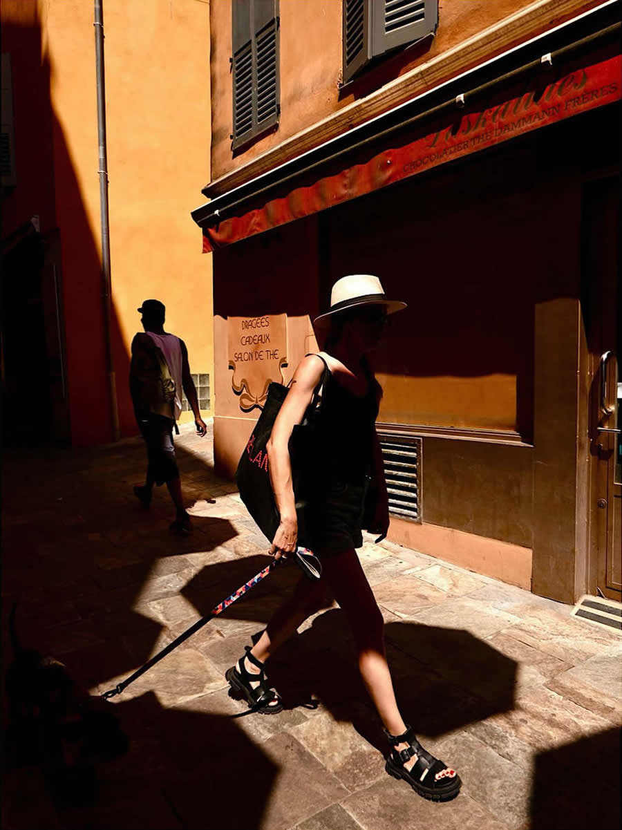 Vibrant Color Street Photography by Aude Delannoy Dib