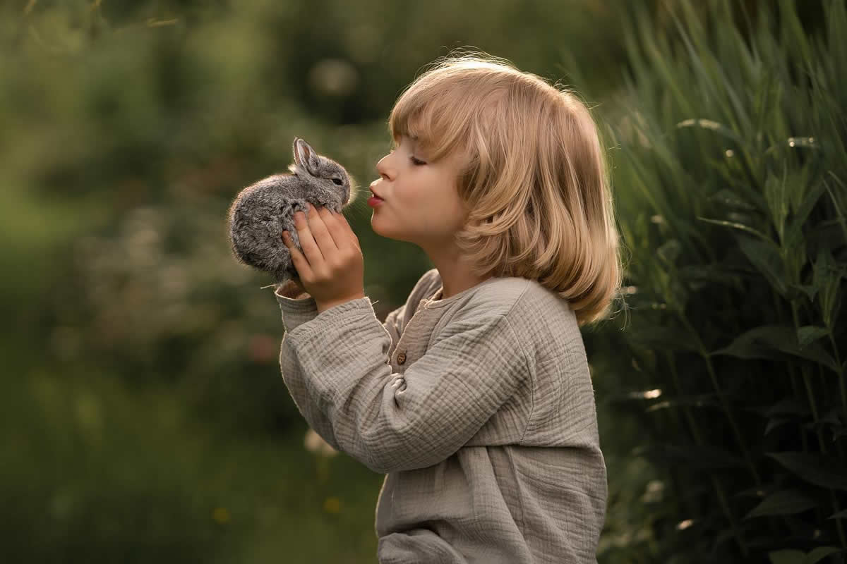 Magic Between Kids and Animals by Iwona Podlasinska