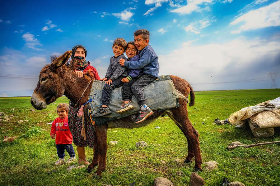 People and Travel Photography by Fatih Mehmet Ozdemir